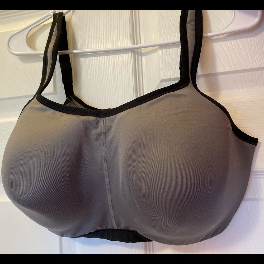 Natori Yogi 40DDD Underwire Sports Bra - Gray/Blk